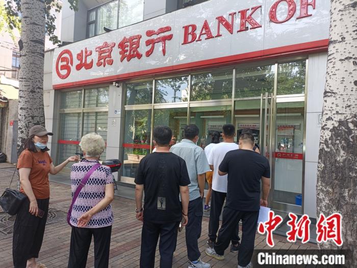 衢州最新上海24小时套医保卡的银行方法分析(最方便真实的衢州上海套医保卡一般几个点方法)